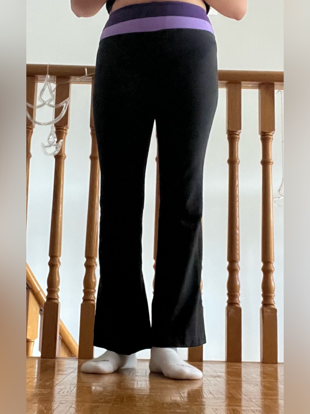 Women’s XS lululemon athletica Black Yoga Pants With Purple Waistband